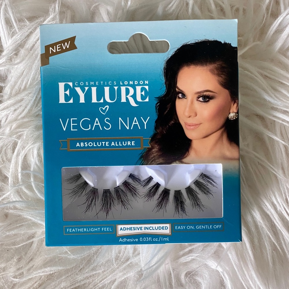Eyelure Vegas Nay Absolute Allure lashes
